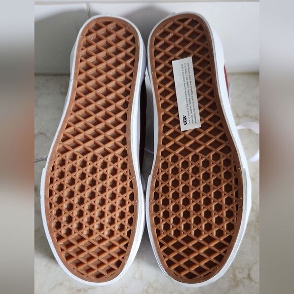 VANS Sneakers - NEW! - Picture 5 of 10